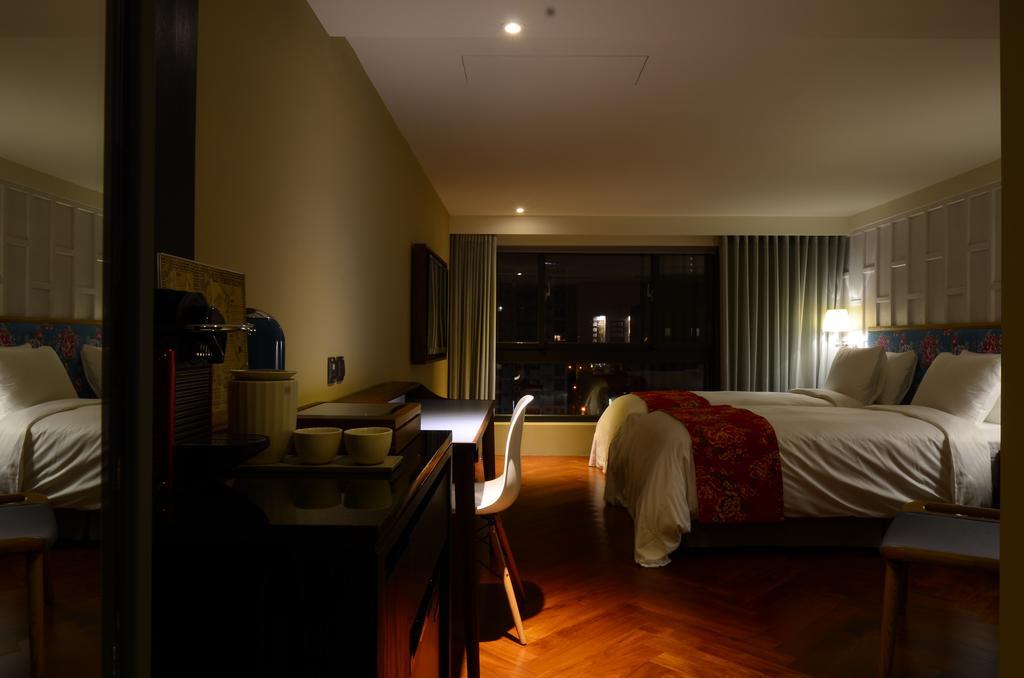 Reddot Hotel Taichung Exteriör bild